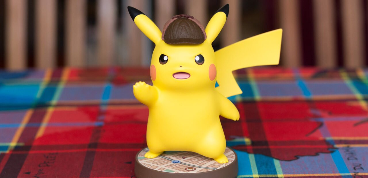 Ouais, vous l'avez reconnu : C'est l'Amiibo Pikachu Géant de Détective Pikachu !